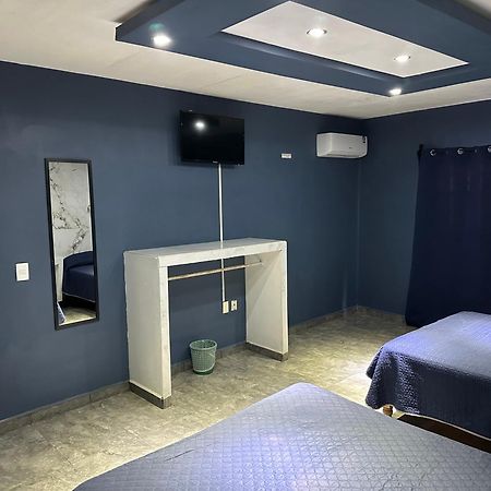 Hotel Calzada La Barca ภายนอก รูปภาพ