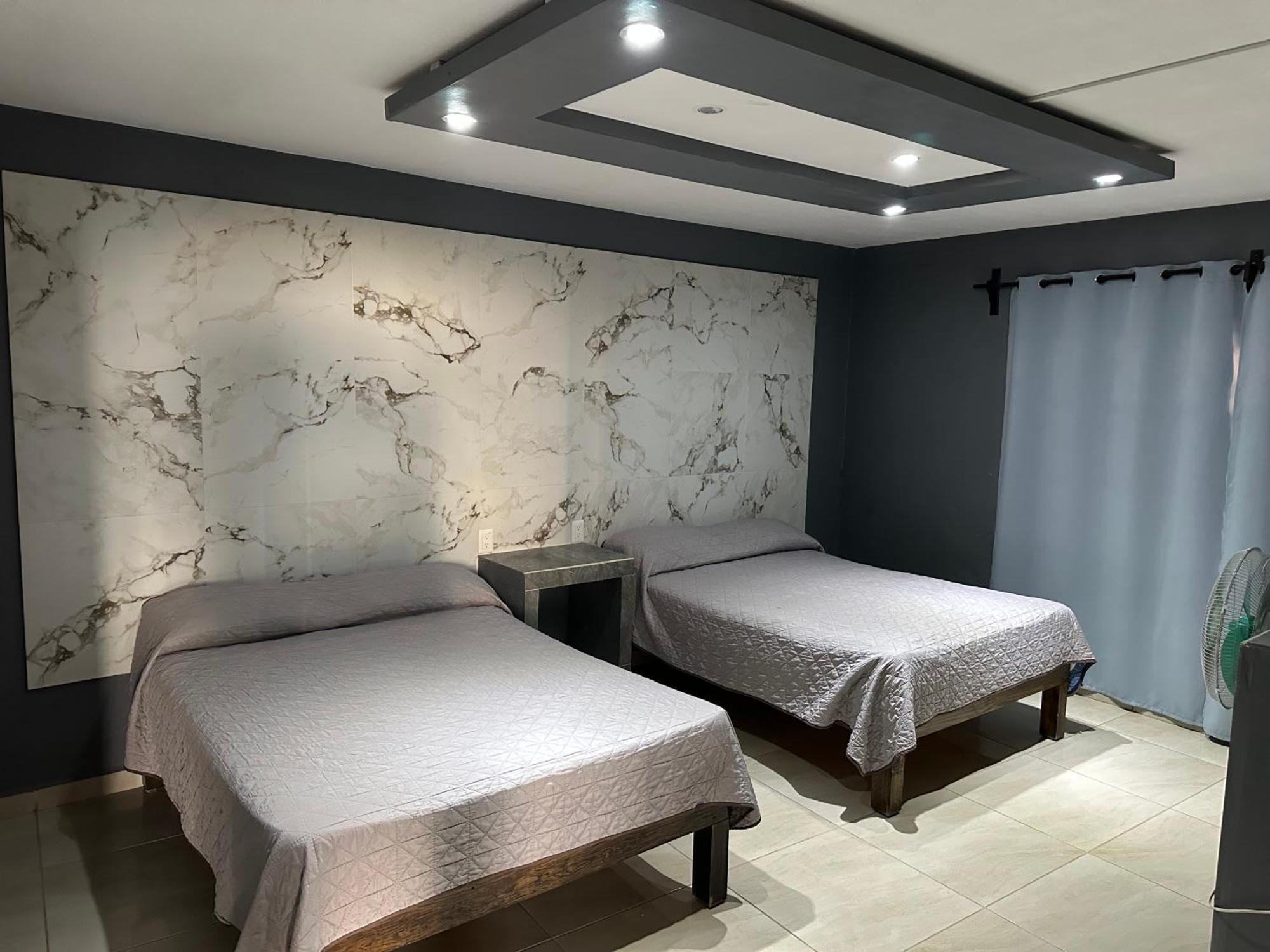 Hotel Calzada La Barca ภายนอก รูปภาพ