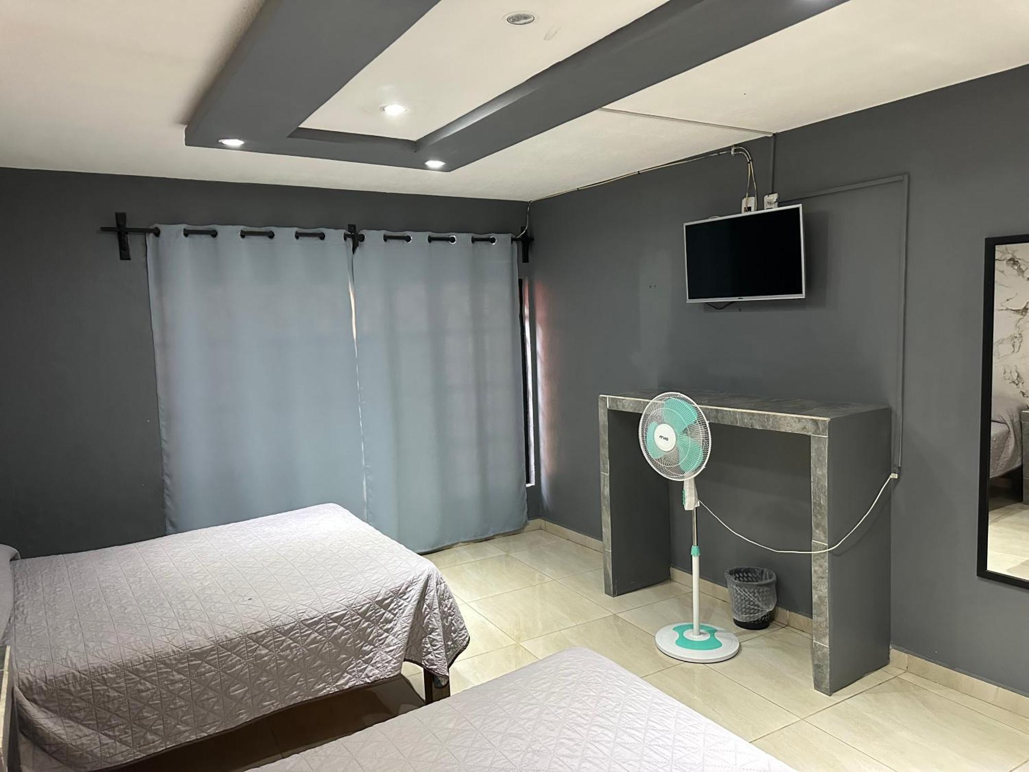 Hotel Calzada La Barca ภายนอก รูปภาพ